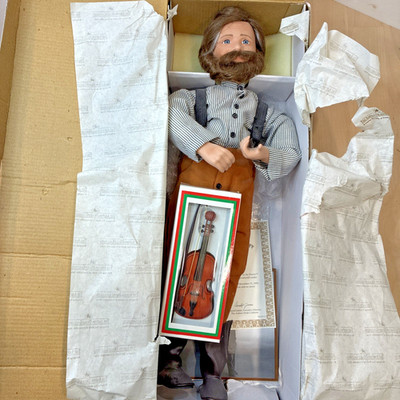 Pa Ingalls Ashton-Drake Doll Little House Prairie COA Box Violin 18  Porcelain