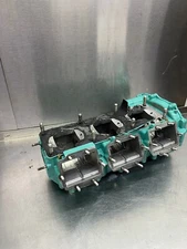 1996-2000 96 97 98 KAWASAKI ZXI STX 900 ENGINE CRANKCASE CASES 14001-5365 GOOD