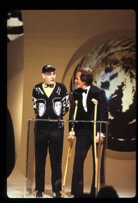 1980 Presenters Rick Nielsen Of Cheap Trick Ama Music Awards Photo