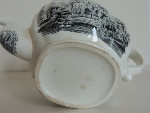 Antigua tetera de transferencia del castillo negro Staffordshire histórica 1830-1840 bonita - Imagen 11 de 12
