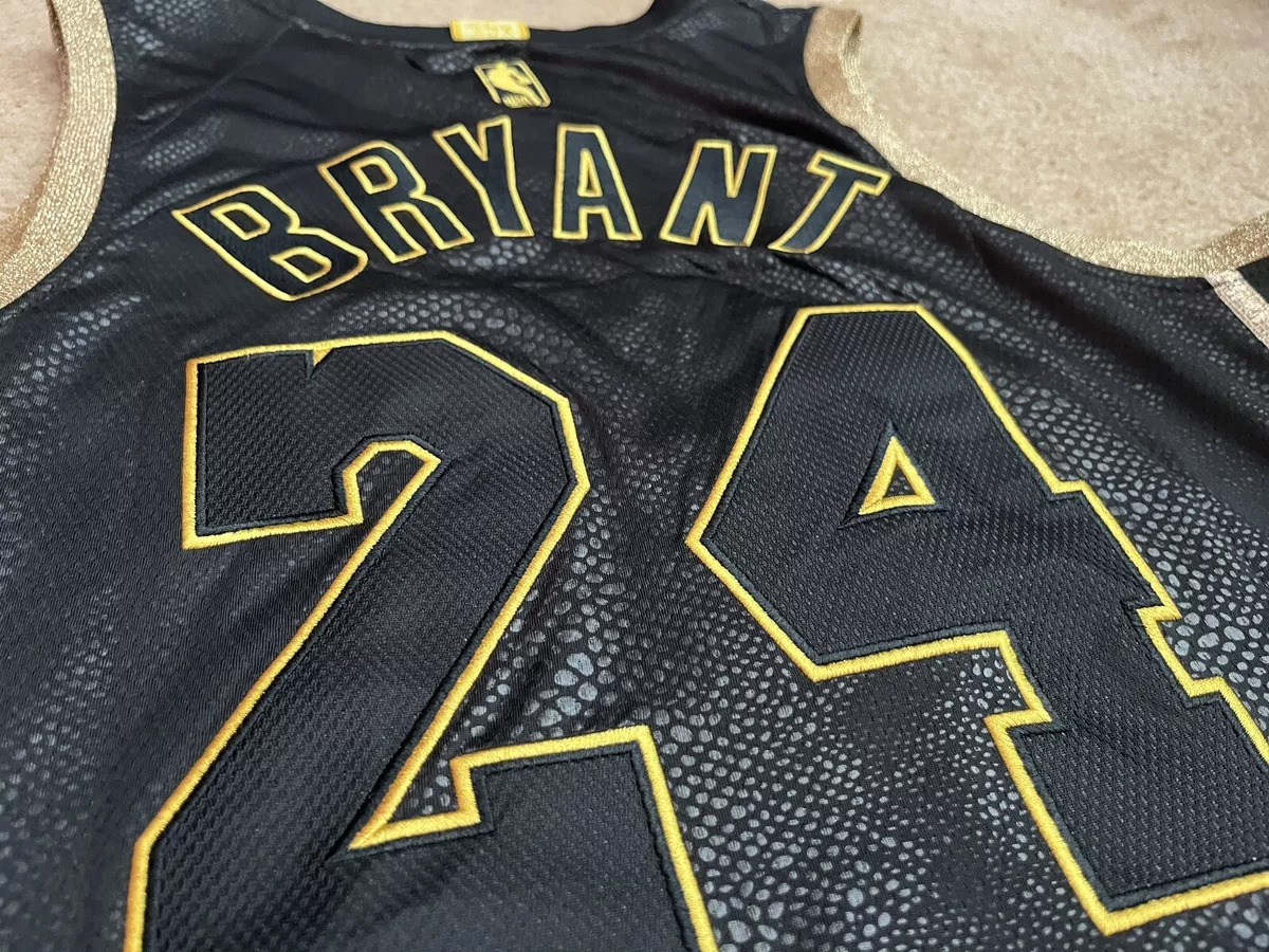 Kobe Bryant Black Mamba Jersey 