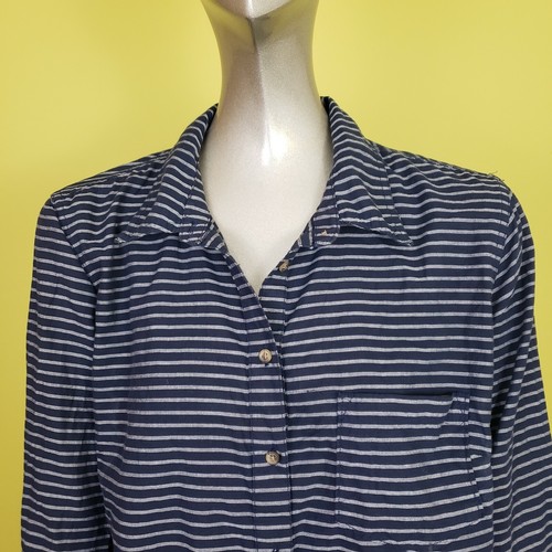Merona Womens 100% Cotton Shirt Top Long Sleeve Button Up Stripes Size L - Picture 2 of 10