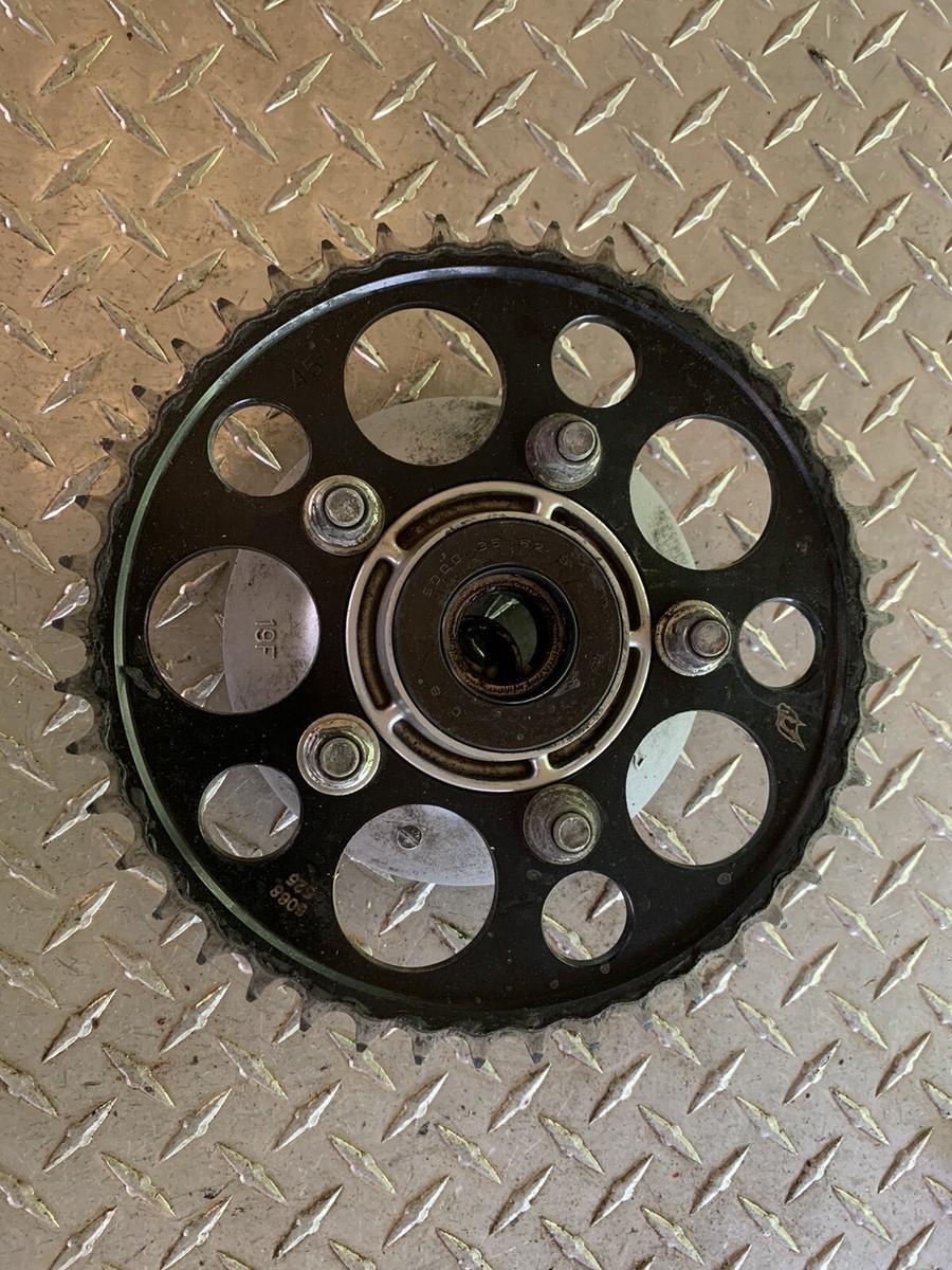 バスケット 06 Suzuki SV 650 Rear Wheel Hub Drive Chain Sprocket SV650 45 5068