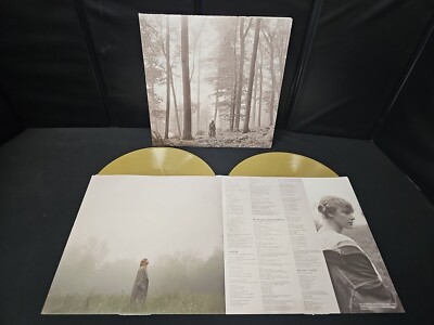 Taylor Swift folklore 2LP レコード Amazon.com: folklore - Beige 2 LP: CDs & Vinyl