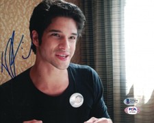 Tyler Posey Scott McCall Teen Wolf Signed 8x10 Photo Beckett PSA A