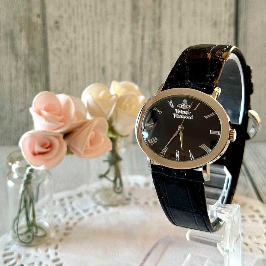 Vivienne Westwood Watch VW-4001 Oval Black Used From Japan Check