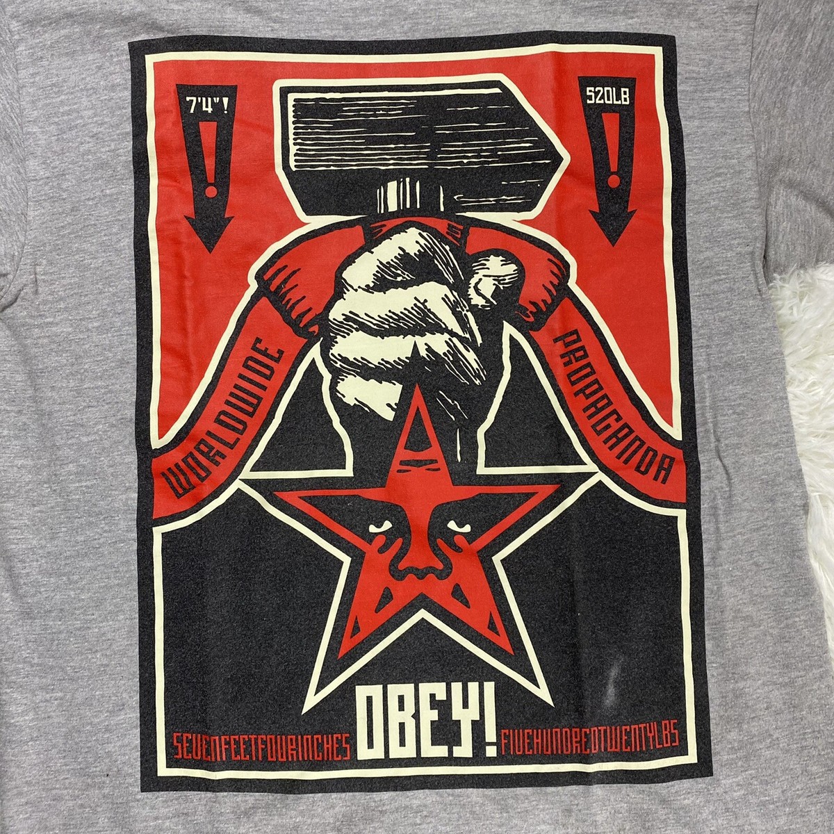 OBEY T Shirt Men Medium Vintage 7'4