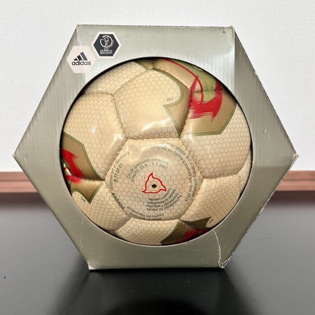 FIFA World Cup 2002 Official Match Ball Adidas Fevernova FIFA World Cup 2002 Official Match Ball Adidas Fevernova