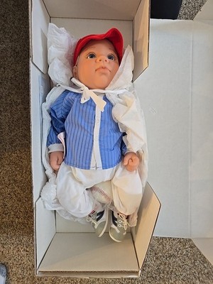 Lee Middleton I Wanna Play .... Baseball '' Boy  Doll