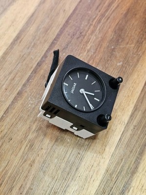 98-03 Jaguar XJR XJ8 VDP X308 Center Dashboard Clock Watch Timepiece OEM