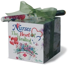 Lissom Design Paper Block Set, Nurse- The Heart of Healing 3 x 3-Inch Cube
