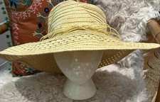 Ladies Sun Hat Straw Natural Paper Fiber One Size 17  Wide Subtle Shimmer Wide