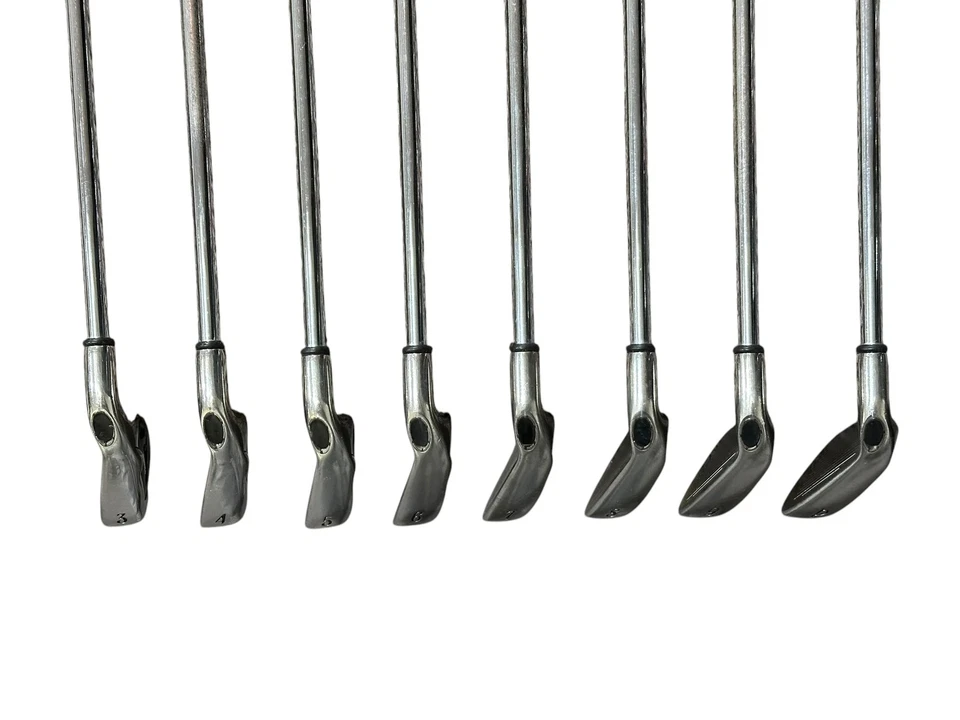 Callaway Big Bertha Fusion Eisen 3-PW Nippon Uniflex Schäfte Callaway Griffe - Bild 4 von 4