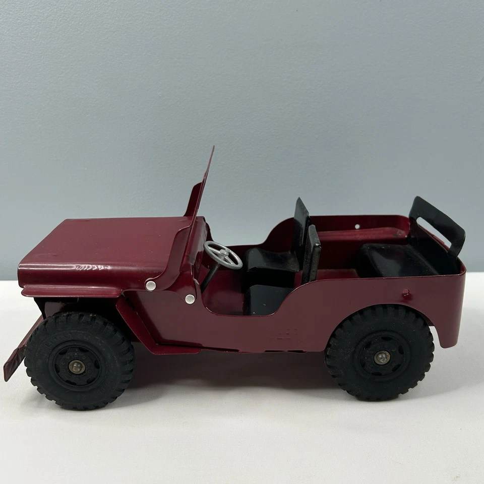 定制压钢外观红色威利吉普卡车 21 世纪 — 第 2/4 张图片