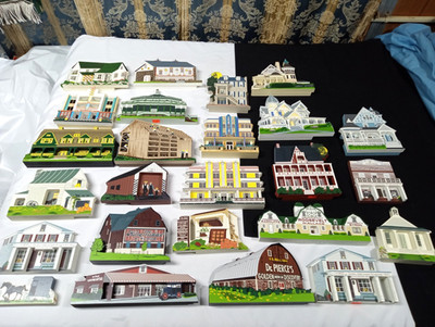 Sheila's Shelf Sitters 3'D Wood Buildings 1993-'99 Mixed Lot Of 25pc Total USA
