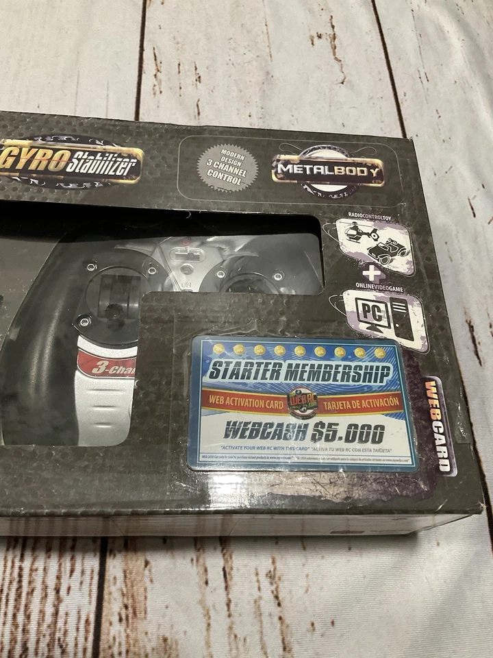 HELICÓPTERO PEQUEÑO IRON EAGLE CON CONTROL REMOTO DE COLECCIÓN Foto 2 de 4