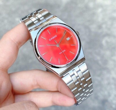 Montre pour homme Casio MTP-B145D-4A2 cadran rouge analogique