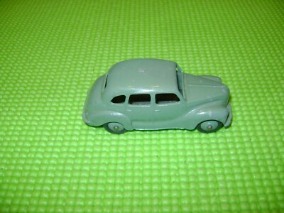 Dinky Toys 40D/152 - Austin Devon Saloon - Voiture Miniature Verte - Collection Vintage