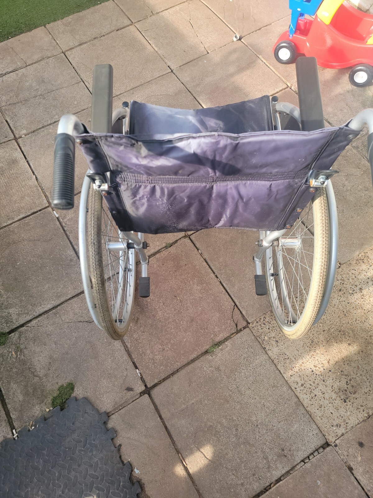 Days Swift Self Propelled Folding Wheelchair Used And Veen In Storage
