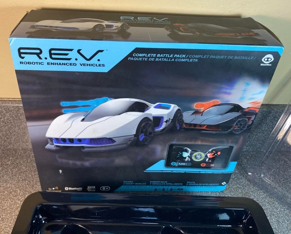 WowWee - R.E.V. Robotic Enhanced Vehicles Complete Battle Pack (2 Vehicles) - Image 2 of 4