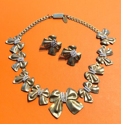 Miriam Haskell 1950 s Gold Plated Bow Pearl Necklace Earrings Set