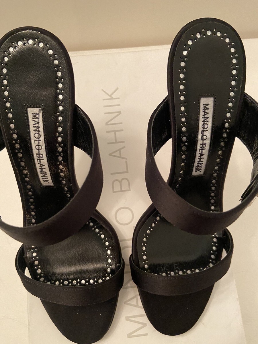 Manolo Blahnik Chivela 90 Crystal- Embellished heeled satin