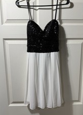 Vintage Y2K B Smart Juniors Size 7 Dress Mini Black White Sequin Cocktail HoCo