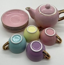 F.A.O. Schwarz Child  s Porcelain Tea Set