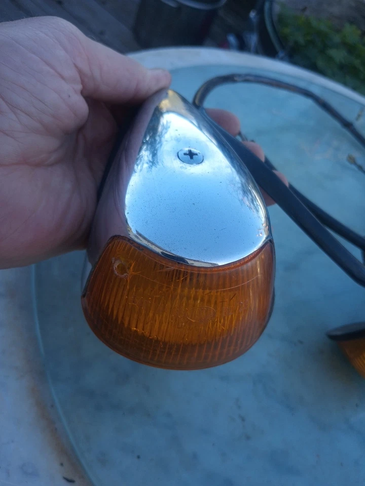 Volkswagen 1966 Beetle señales de giro completas Hella ámbar Sae Dp 66 BL23 OEM Foto 2 de 4