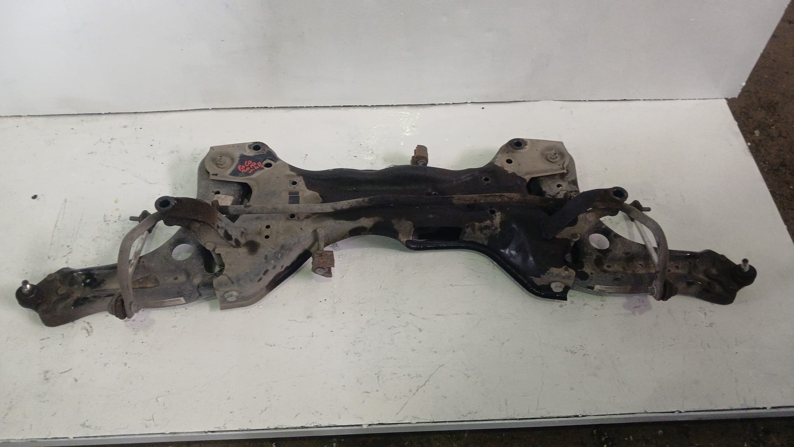 PONTE ASSALE ANTERIORE PER VOLKSWAGEN Polo 3° Serie benzina 1400 (94>01)