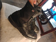 Danner Acadia Mens Size 6 Wide Work Boots Black Leather 400G Insulated Gore-Tex