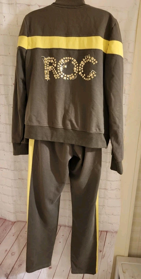 Vintage VG Y2K Rocawear "Roc" Brown/Yellow/Gold Trim Fleece 2 Pc. Tracksuit Sz.L - Image 2 of 4