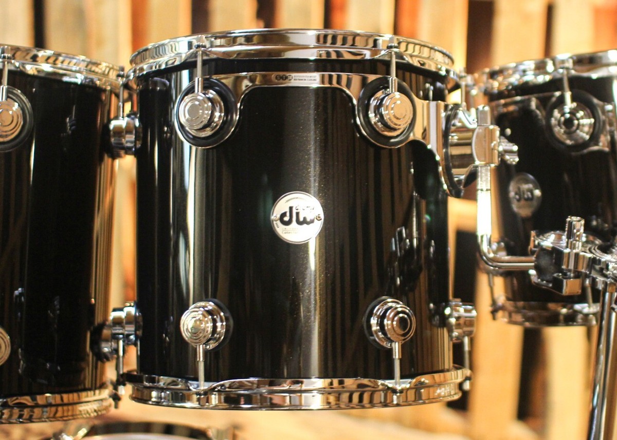 DW Collector's Birch Metallic Black Drum Set - 22,10,12,13 DW Collector's Birch Metallic Black Drum Set - 22,10,12,13