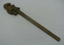 VINTAGE PIPE WRENCH PLUMBING TOOL WEATHERED BUT WORKING 24" POPULAR MORCO