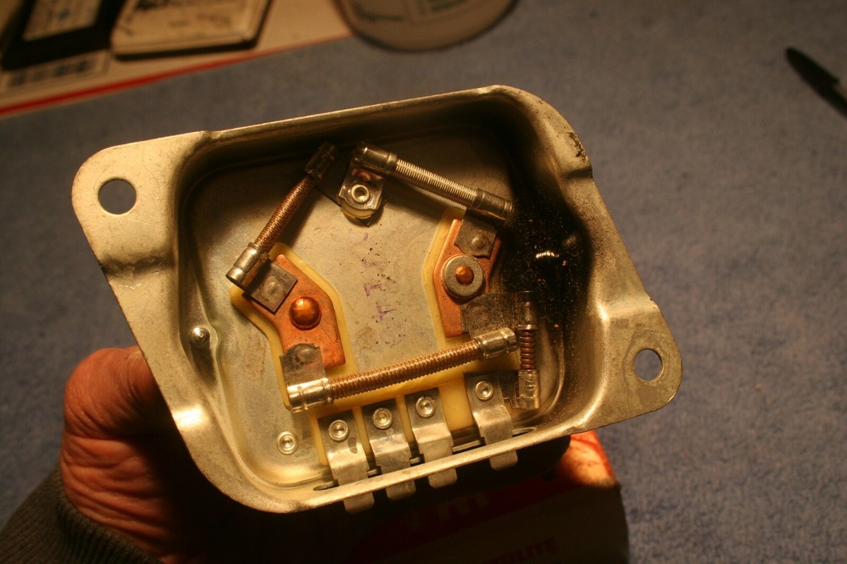No.198 アモラスJT 3.5号 6本 NOS Autolite C3SZ-10316-B Voltage regulator 1966 Mustang 427