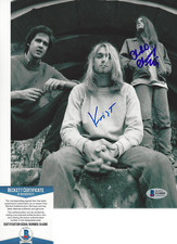 NIRVANA (KRIST NOVOSELIC & CHAD CHANNING) SIGNED 8x10 PHOTO 2 BECKETT COA BAS
