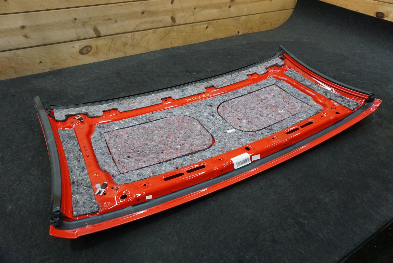 Front Convertible Roof Top Panel Red OEM 81861100 Ferrari California 2008-14