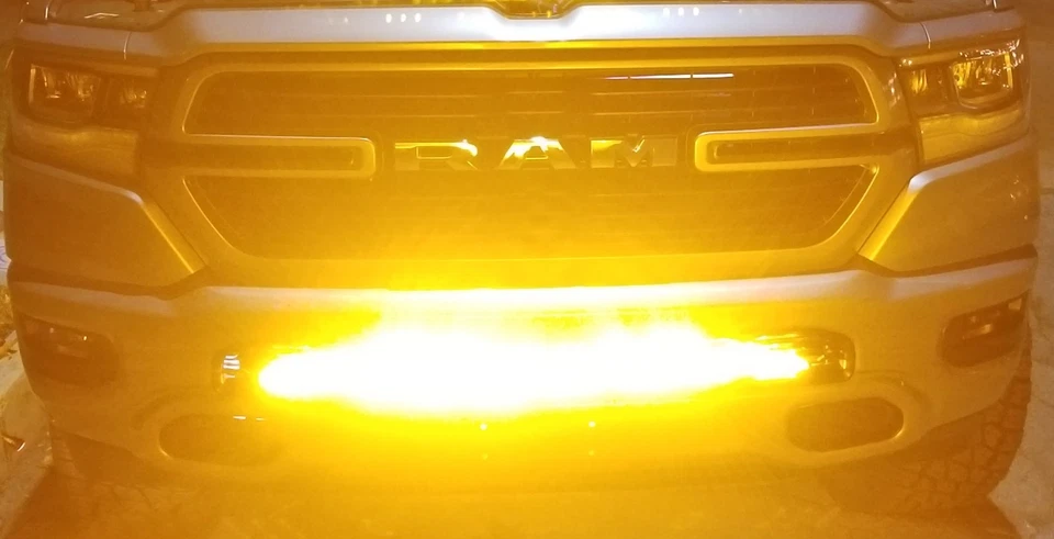 2019 2020 2021 RAM 1500 M&R KIT DE LUZ LED DOBLE 40" - 2 barras de luz Foto 3 de 4