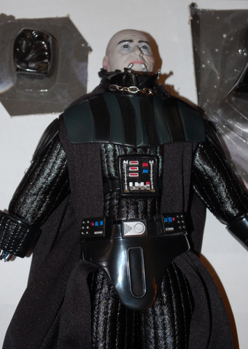 Darth Vader Elettronica Rimovibile 12"-Hasbro-Star Wars Scala 1/6 - Foto 2 di 11