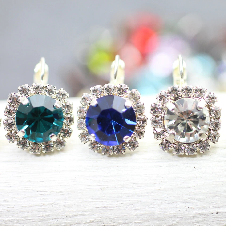 Ohrhänger mit 10 mm Swarovski Kristall – Klappbrisuren. Handgefertigt in Deutsch - Bild 3 von 4