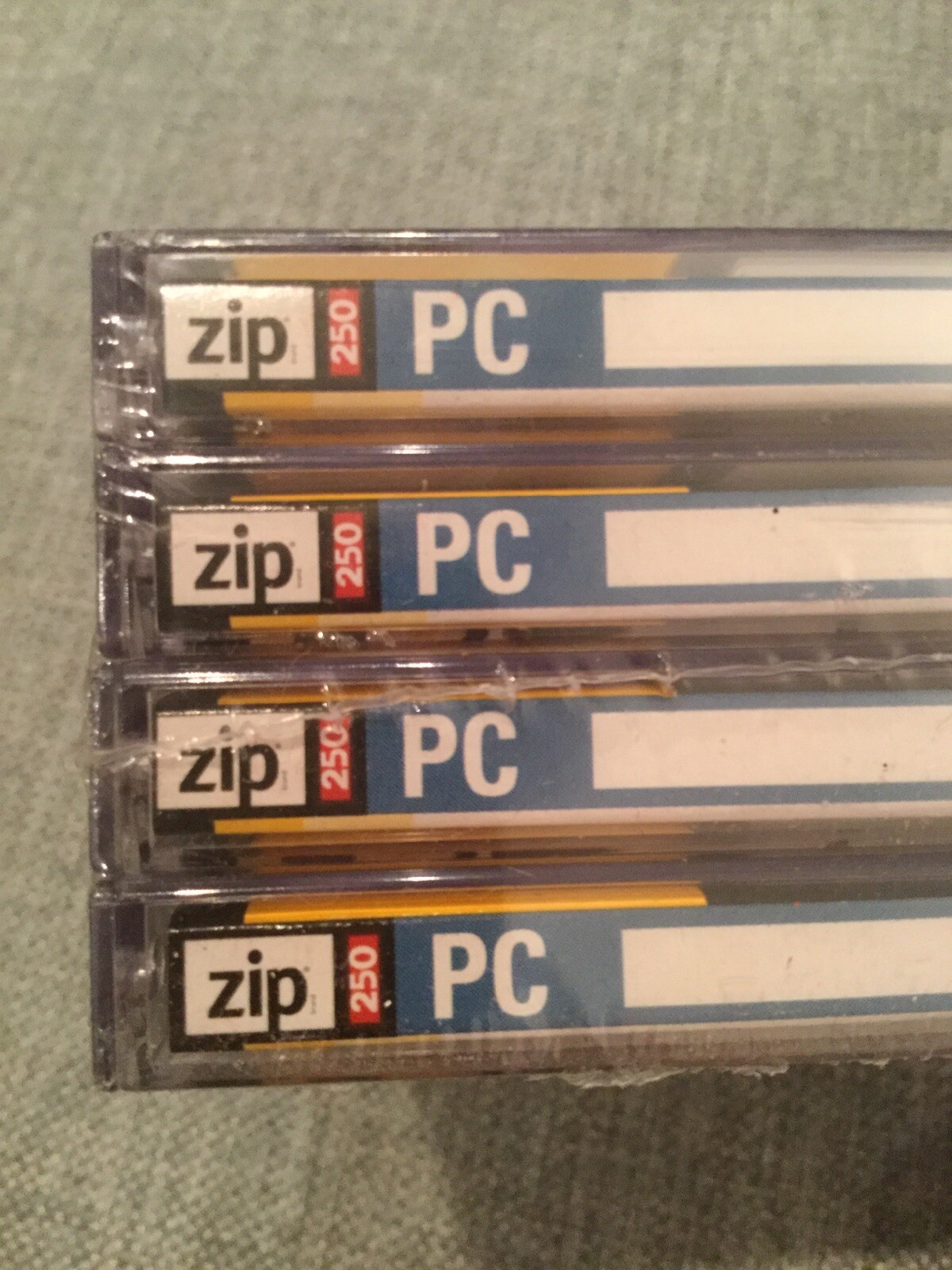Iomega 250MB 4 Pack Zip Disks PC Computer Zip Drive NIB Superfloppy