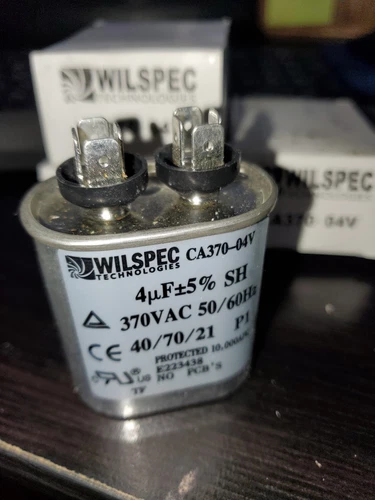 Wilspec Technologies, CA370-04V, Capacitor Motor Run 4 uF, 370 VAC 50/60 HZ NEW
