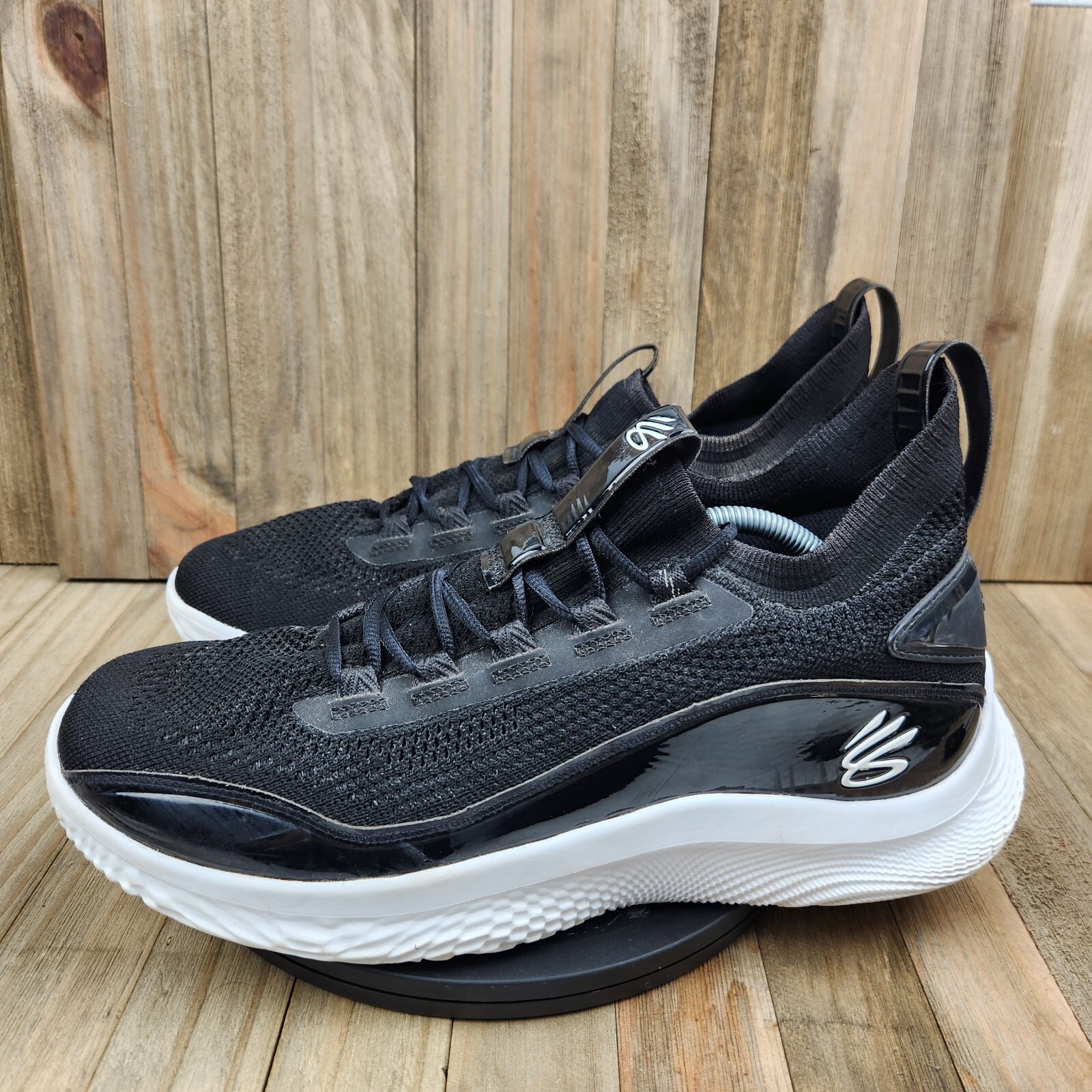 Mens Under Armour Curry Flow size 13 Black Athletic Basketball Shoes