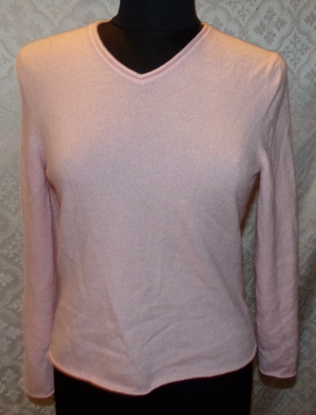 Prive Cashmere V-neck 100% Light Pink 