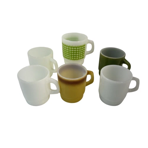 Vintage Anchor Hocking Fire King Multicolor Coffee Mugs 8 OZ Green Lot of 6