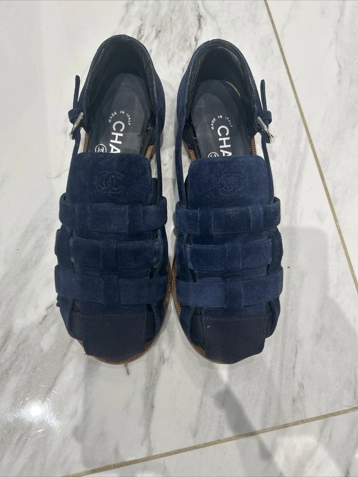 Sandalias de gamuza CHANEL Foto 2 de 4