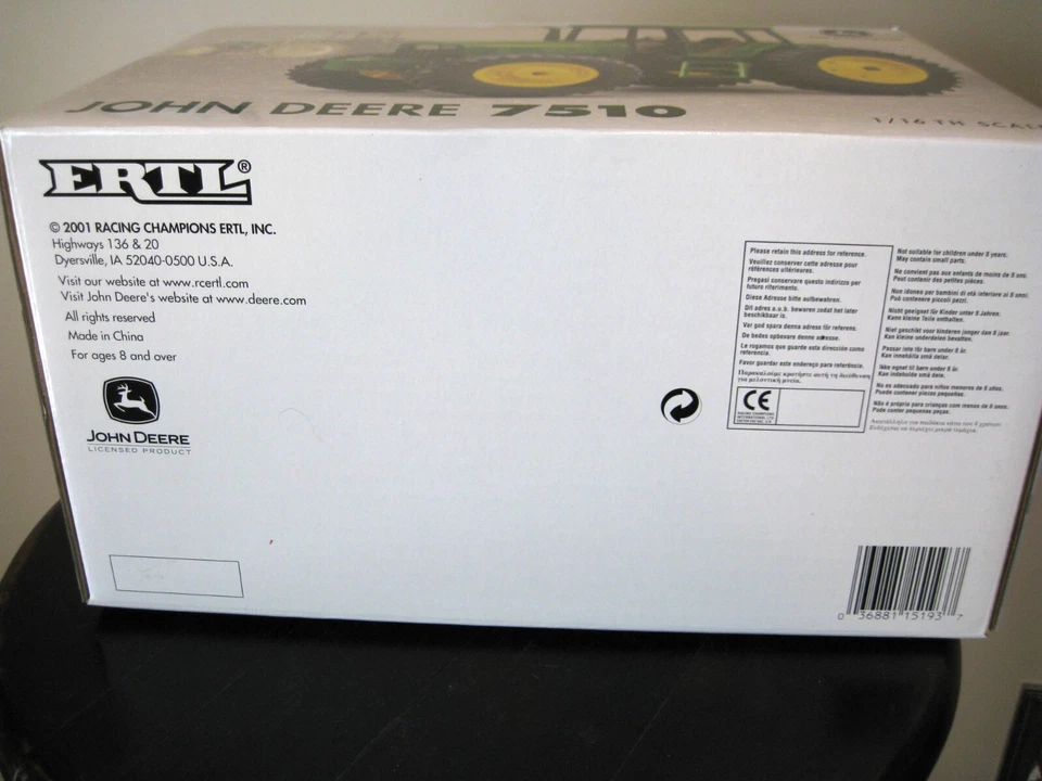 John Deere 7510 w/ Front Assist; 2001 Farm Show Limited ED 1/2500 #15193A NIB - Image 4 of 4