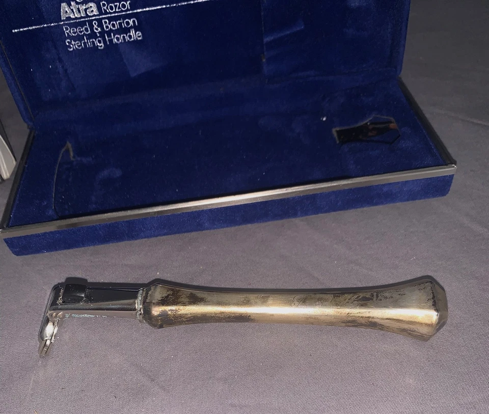 Vintage  Gillette  Atra  Reed & Barton  Sterling Handle  Razor - Image 2 of 3