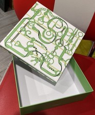 Hermes zielone / białe puste pudełko upominkowe z nadrukiem 8,5 x 8,5 cala dobry stan