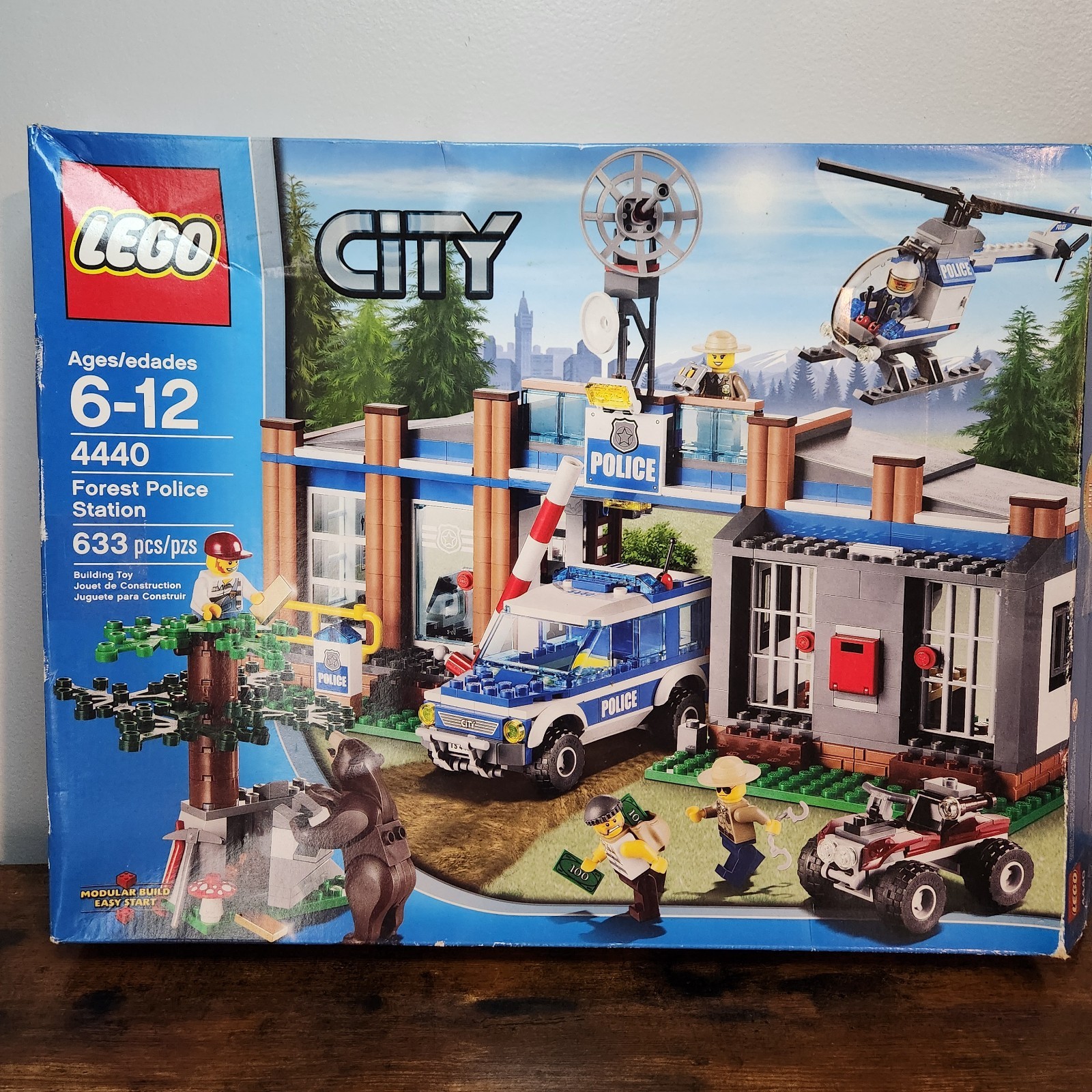 Picture 1 of 10